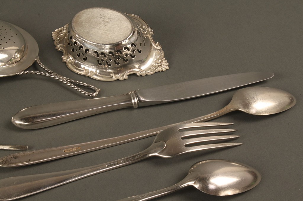 Lot 714: Lot of small Sterling Silver Hollowware, 9 items