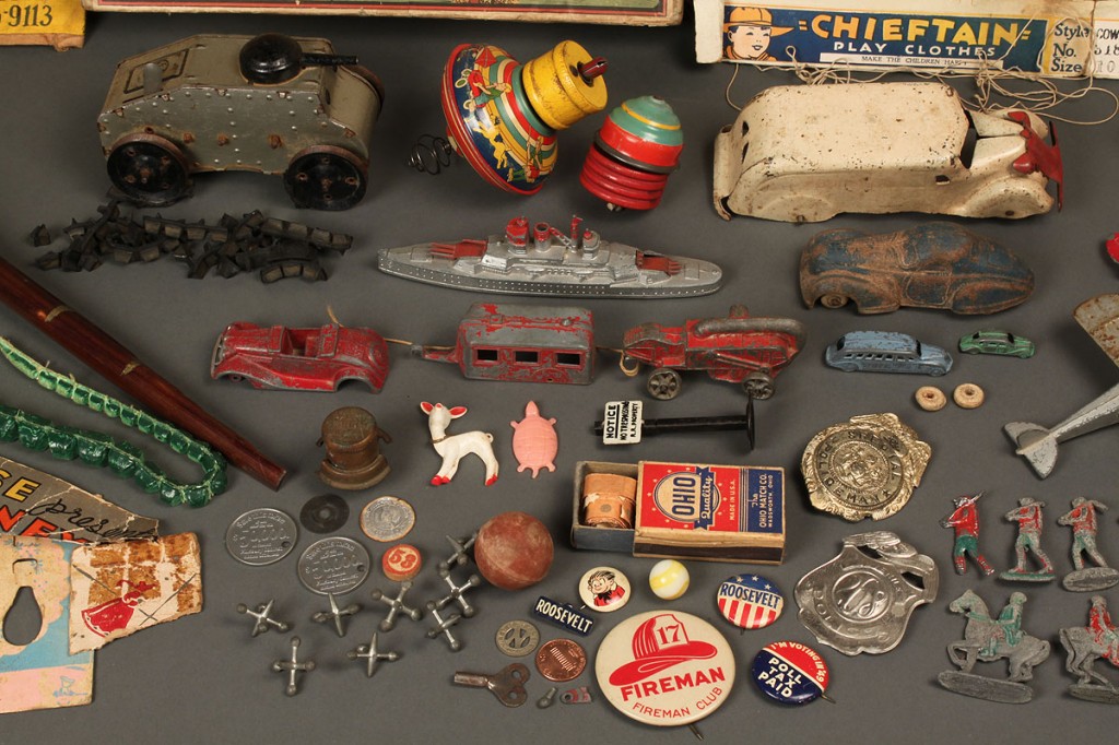 Lot 737: Lot of assorted of Vintage Toys Over 36 items