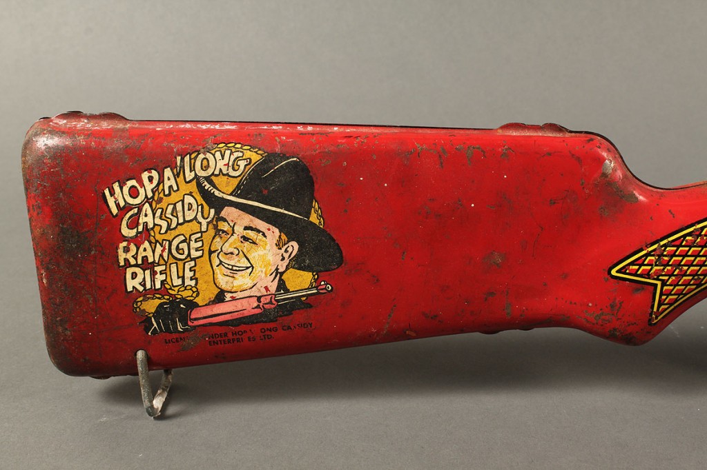 Lot 740: Hop-A-Long Cassidy Rifle Range Toy Gun