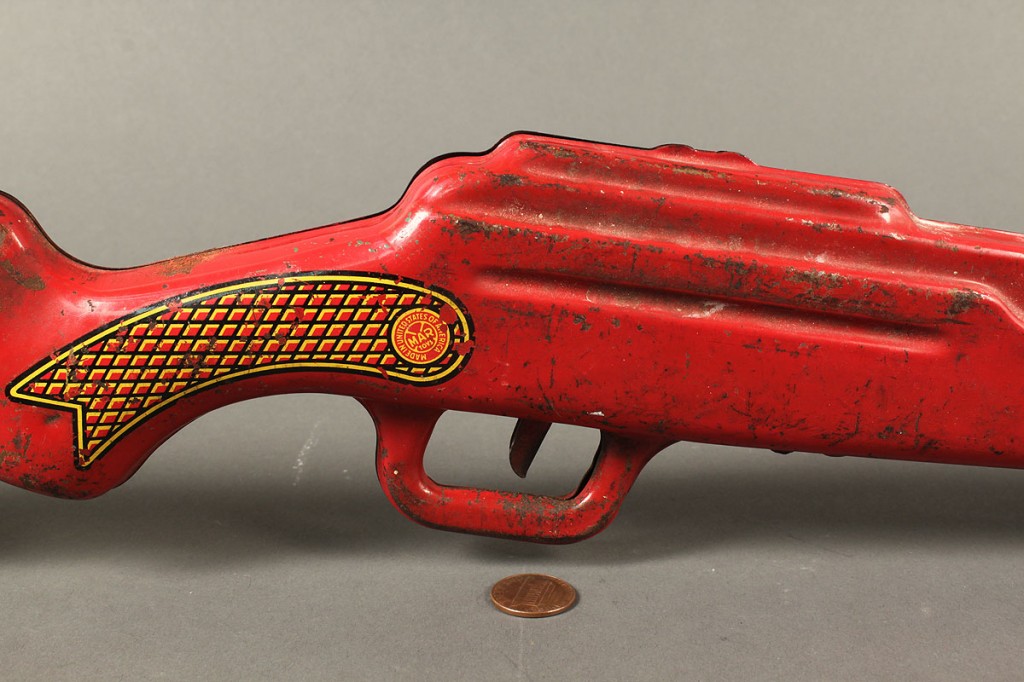 Lot 740: Hop-A-Long Cassidy Rifle Range Toy Gun