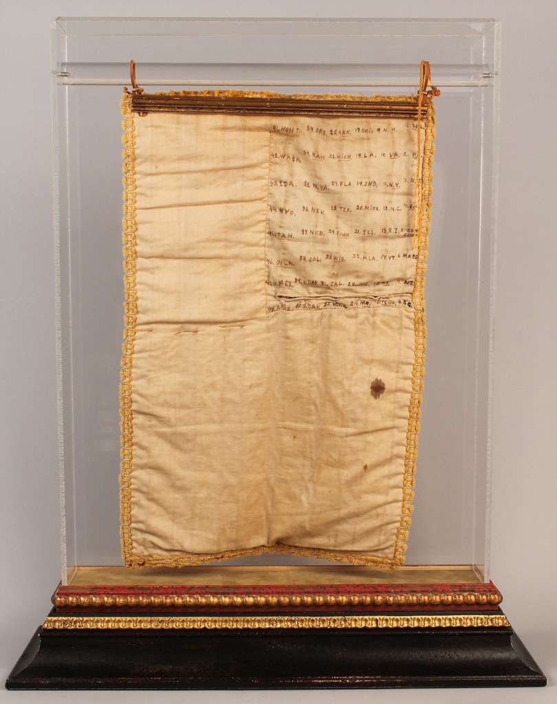 Lot 78: Display flag with state button stars