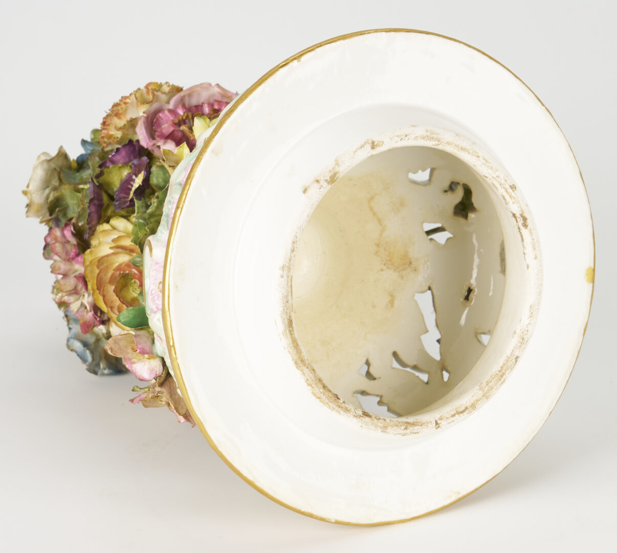 Lot 216: A Large Meissen Pot-Pourri Porcelain Lidded Urn