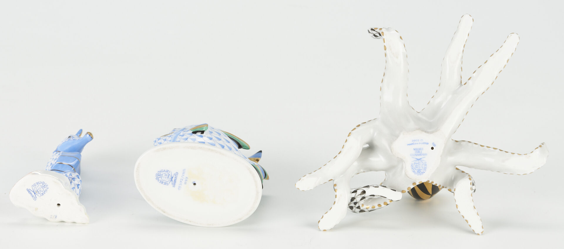 Lot 229: 6 Herend Porcelain Sea Creatures, incl. Octopus & Shell