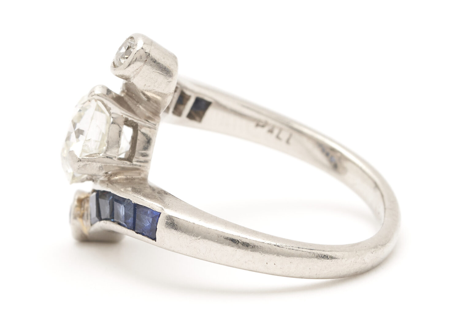 Lot 33: Ladies' Palladium, Diamond, & Sapphire Ring