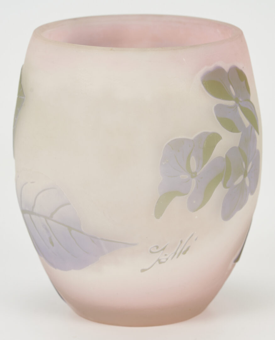 Lot 409: Galle Art Nouveau Cameo Glass Vase / Egg Base
