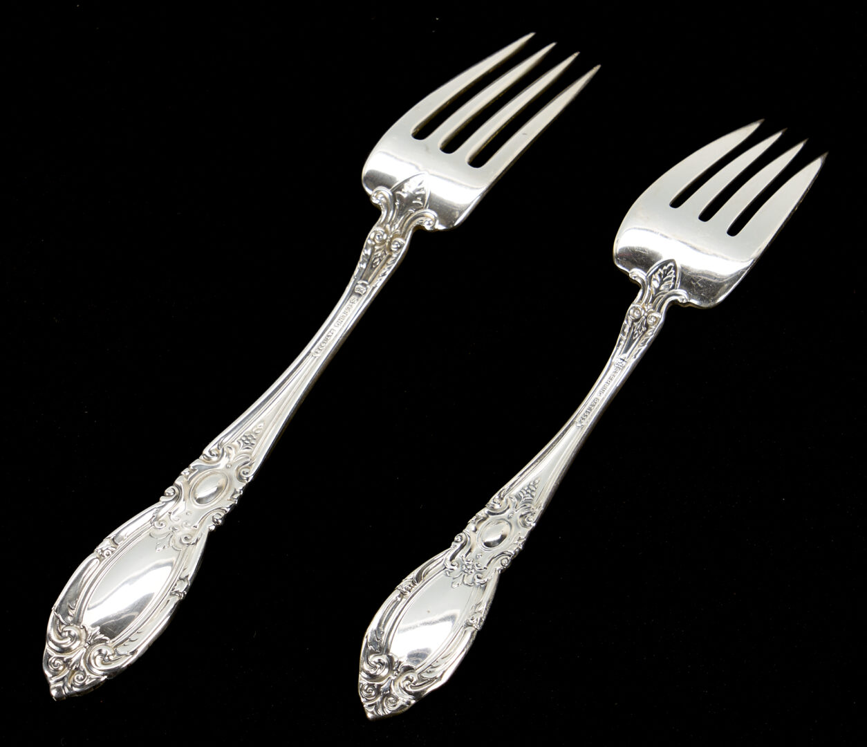 Lot 59: 107 pcs. Towle King Richard Sterling Flatware, Service for 12