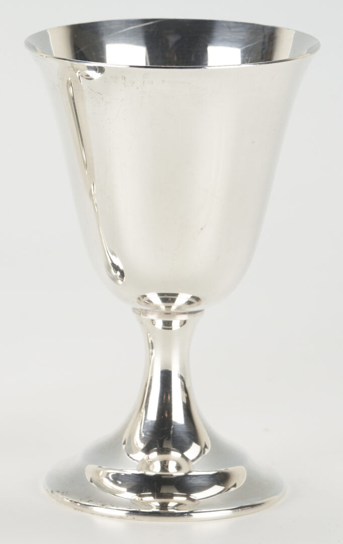 Lot 626: 12 International Sterling Silver Wine Goblets & 6 Gorham Napkin Rings