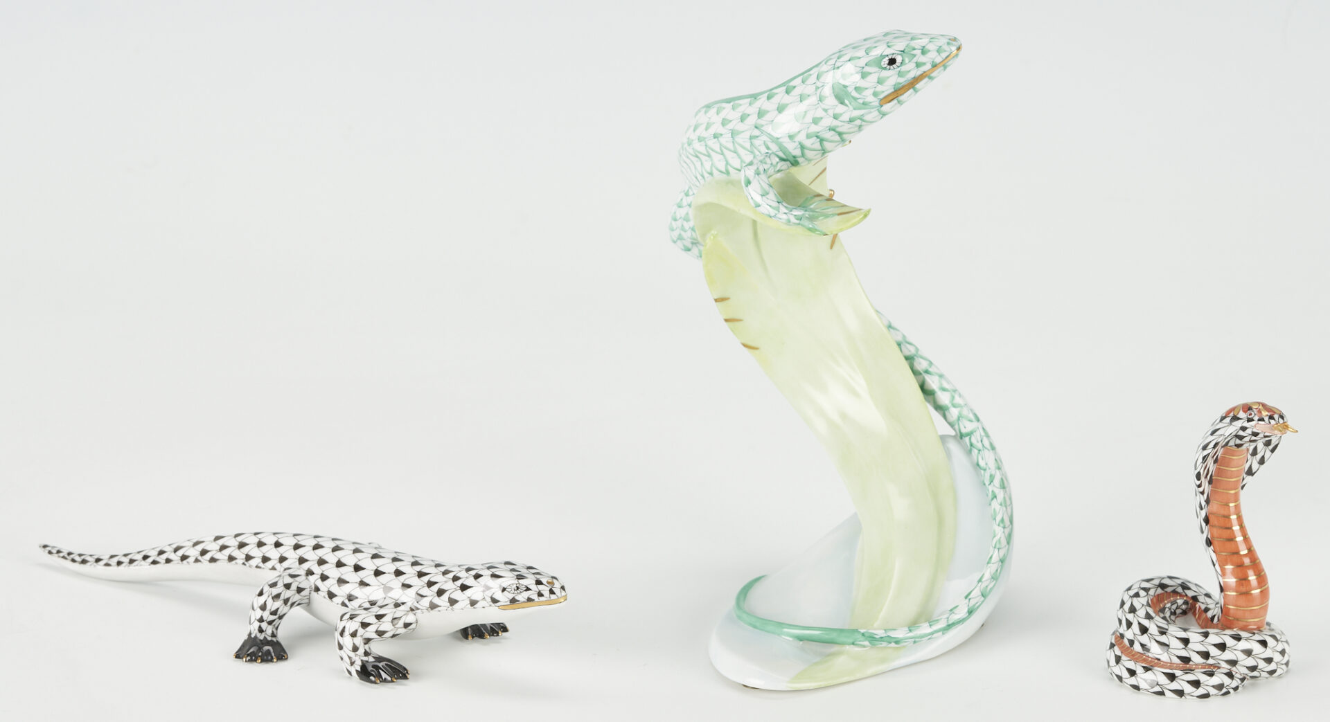 Lot 738: 3 Herend Porcelain Reptile Figurines, Lizards & Cobra