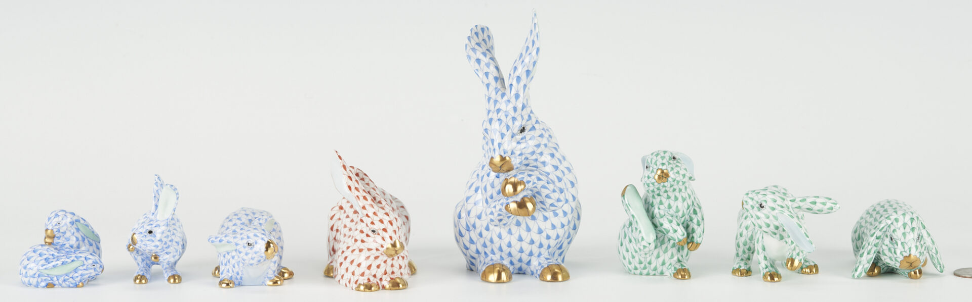 Lot 739: 8 Herend Rabbit Porcelain Figurines, incl. Large Rabbit