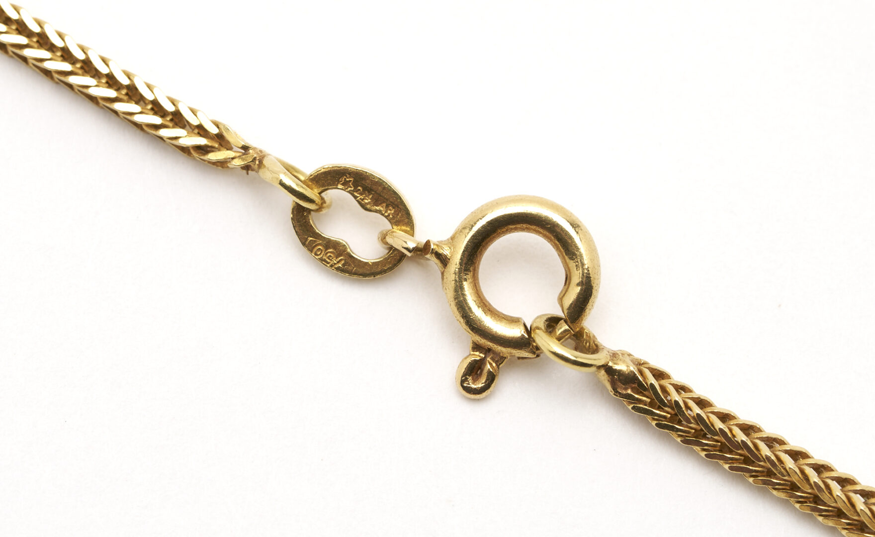 Lot 780: 18K Wheat Link Box Chain Necklace