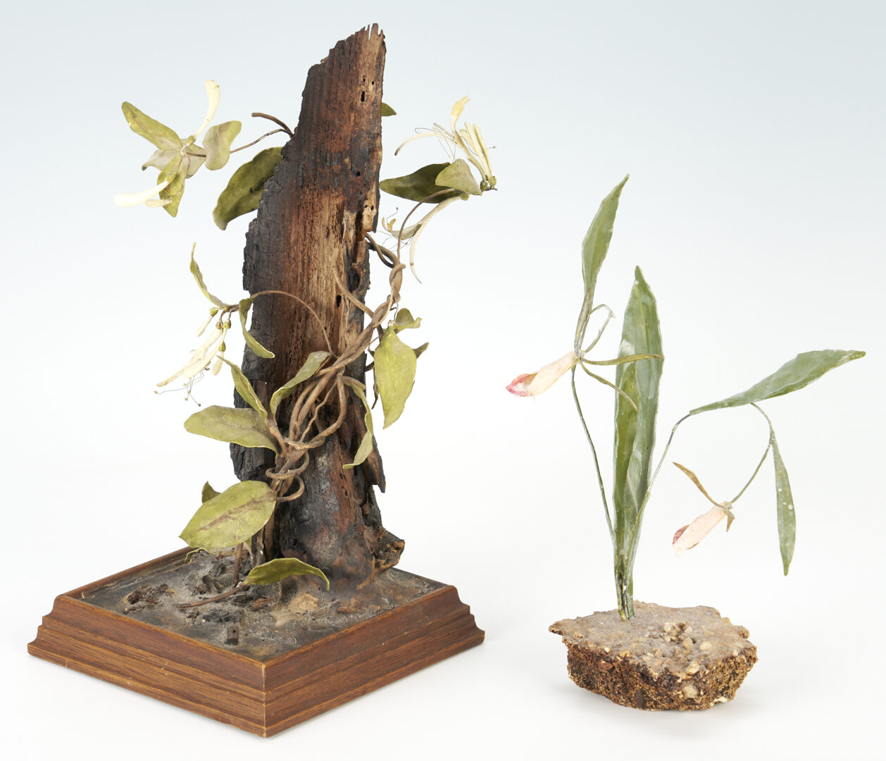Lot 811: 2 Naturalistic Sculptures by Joseph Bonhage