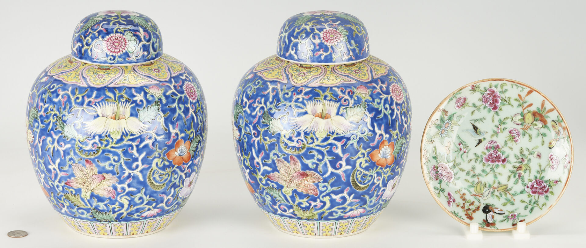 Lot 899: Pr Porcelain Chinese Ginger Jars + 1 Celadon Famille Rose Plate